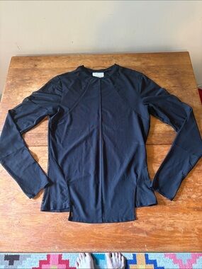 ORTTU Men's Long-Sleeve Swim Top - Black